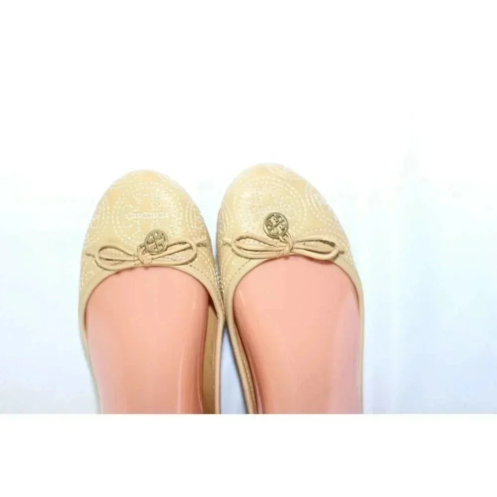 ladies TORY BURCH flats size 6M